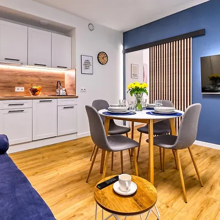 아파트 Pastelowy B15 Z Basenem, Sauna, Jacuzzi, Silownia-5d *