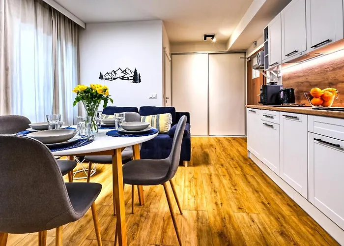 Pastelowy B15 Z Basenem, Sauną, Jacuzzi, Siłownią-5d Apartment *